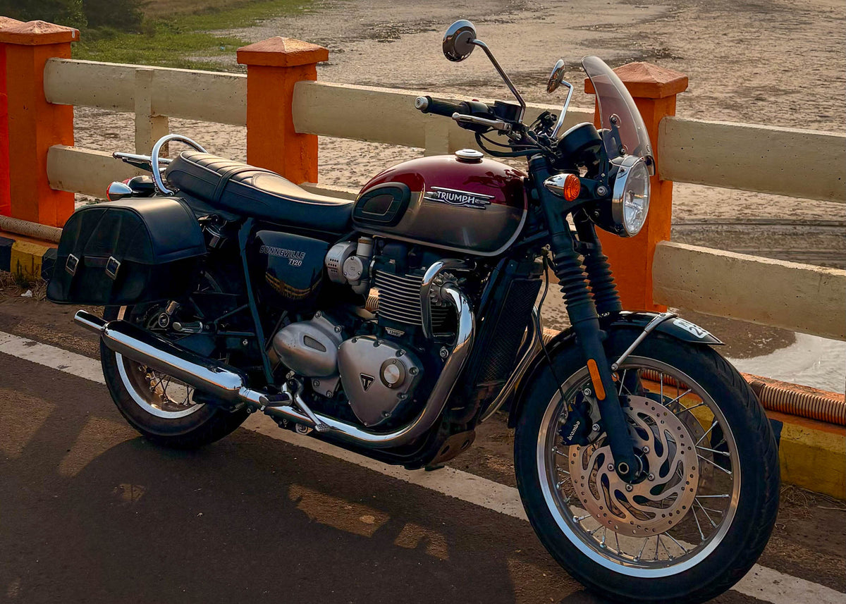 Triumph Bonneville / T100 / T120