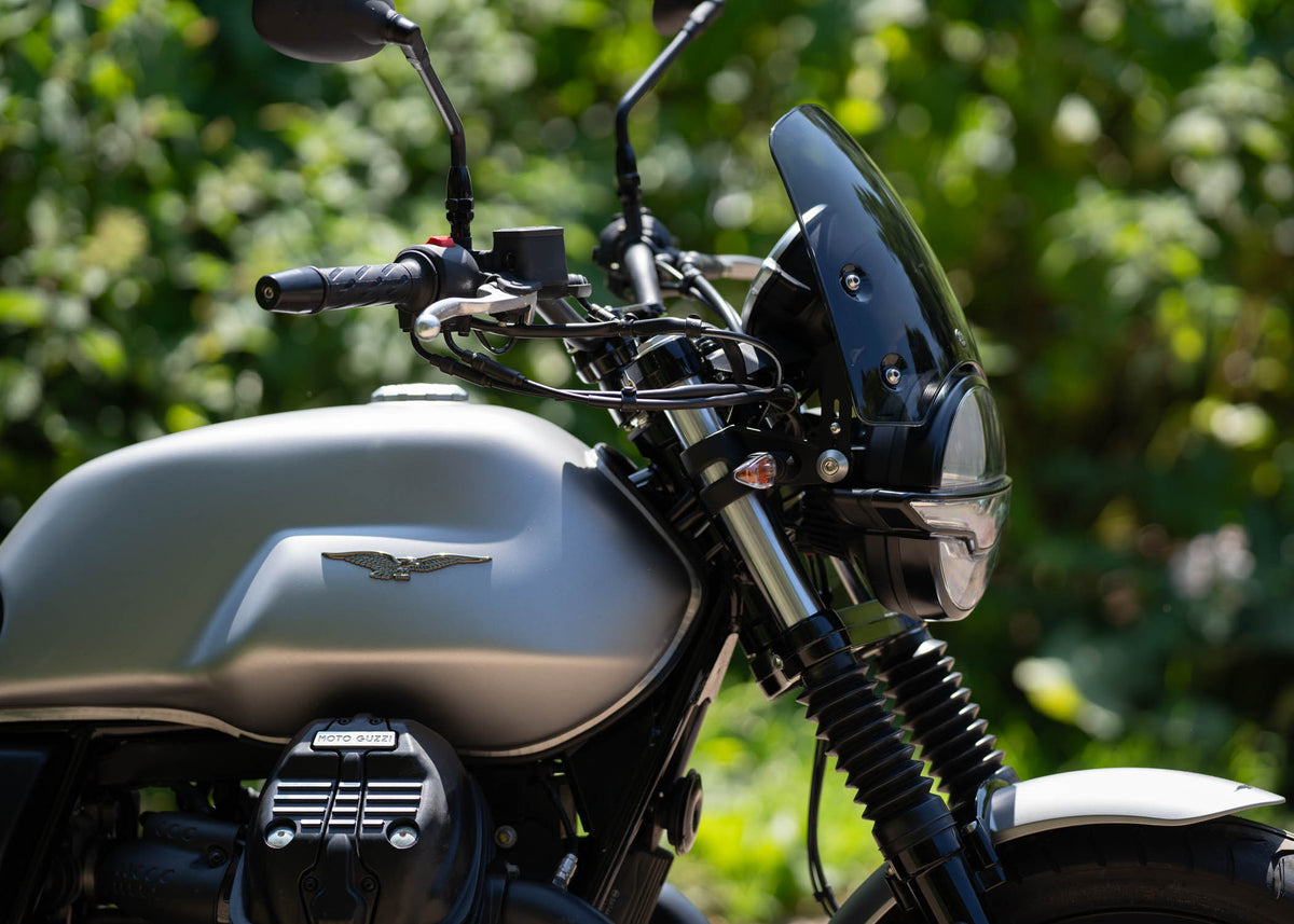 Moto Guzzi V7 850